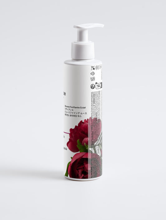 Radiance Purifying Mousse